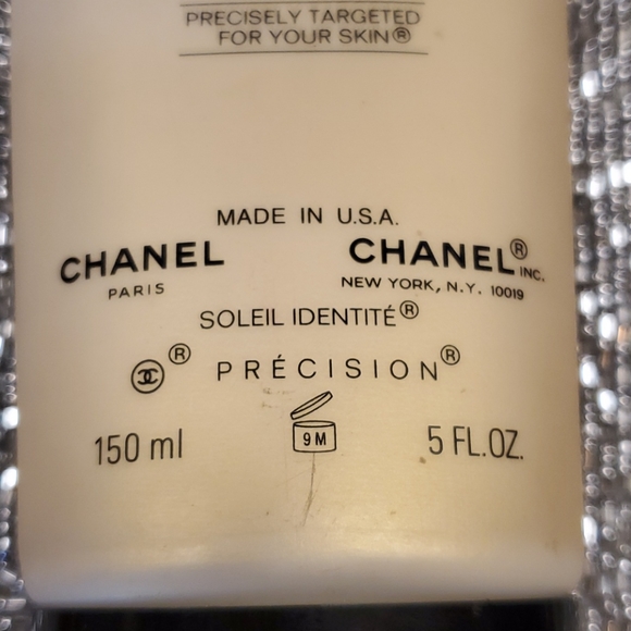 SOLD!! CHANEL Precision Soleil Identite' Bronzer - Picture 5 of 6